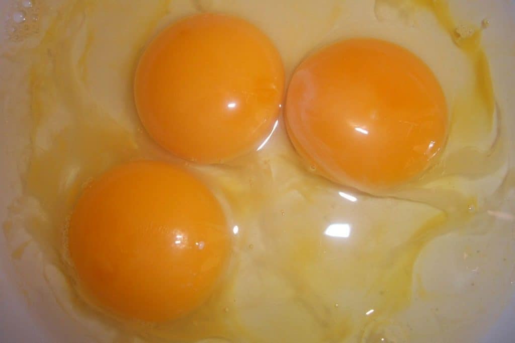 eggs, yolks, breakfast